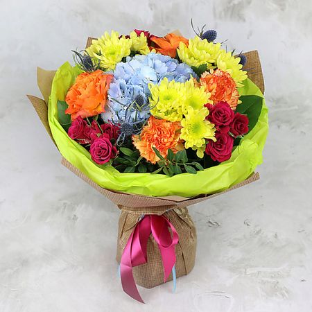 Букет живых цветов БУКЕТ МАРКЕТ ДАРИТЕ С УДОВОЛЬСТВИЕМ Букет из роз и гортензии