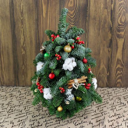 Букет живых цветов БУКЕТ МАРКЕТ ДАРИТЕ С УДОВОЛЬСТВИЕМ Новогодняя ёлка с хлопком и ягодами ель искусственная царь ёлка мила 45 см
