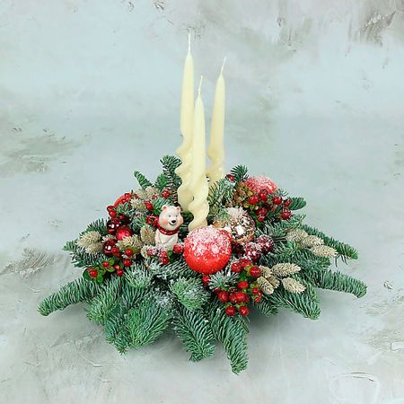 Букет живых цветов БУКЕТ МАРКЕТ ДАРИТЕ С УДОВОЛЬСТВИЕМ Новогодняя композиция со свечами малая косметичка малая 1 шт в ассортименте