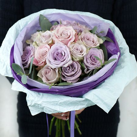 Букет живых цветов БУКЕТ МАРКЕТ ДАРИТЕ С УДОВОЛЬСТВИЕМ Красивый букет из роз и эвкалипта старый грецый 10 монета дrachмы копия памятные монеты реплики монет медаль монеты коллекционные бронзовые подарки красивый