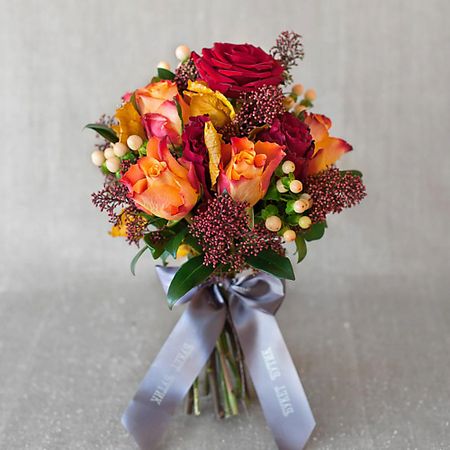 Букет живых цветов БУКЕТ МАРКЕТ ДАРИТЕ С УДОВОЛЬСТВИЕМ Компактный букет Брюссель