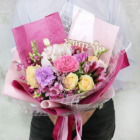 Букет живых цветов БУКЕТ МАРКЕТ ДАРИТЕ С УДОВОЛЬСТВИЕМ Букет из роз и гвоздик с деревянной вставкой Учителю мебельные гайки из цинкового сплава с деревянной вставкой m4 m5 m6 m8 m10