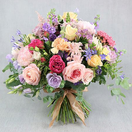 Букет живых цветов БУКЕТ МАРКЕТ ДАРИТЕ С УДОВОЛЬСТВИЕМ Большой букет Мария Антуанетта