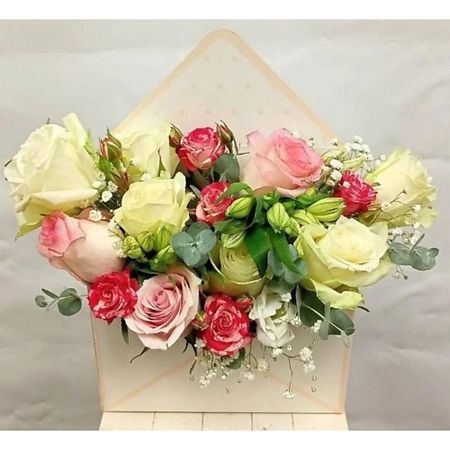 Букет живых цветов ВОРНИКОВ - БУКЕТЫ VORNIKOV BOUQUETS Цветы в конверте Письмо счастья солнечная статуэтка кошки счастья acrddk