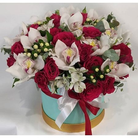 Букет живых цветов ВОРНИКОВ - БУКЕТЫ VORNIKOV BOUQUETS Цветы в коробке Дикая орхидея репродукция картины дикая охота одина на холсте