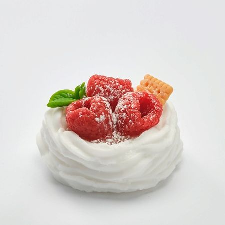 Мыло твердое SKUINA Мыло ручной работы десерт Павловой с малиной мыло твердое skuina мыло котик потягушки