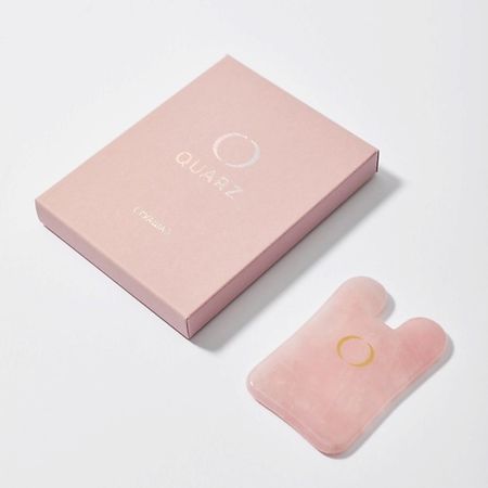 Массажер для лица QUARZ Гуаша из розового кварца шар из розового кварца sisterstone