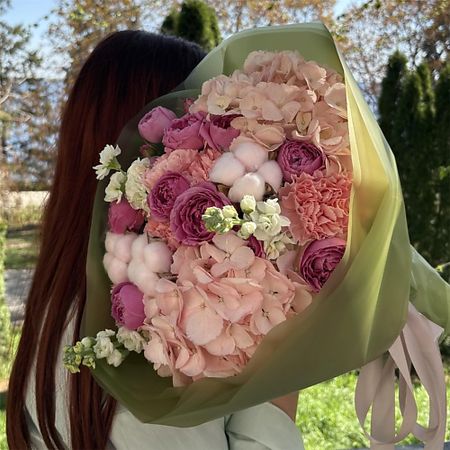 Букет живых цветов MADE KRIS Сборный букет 