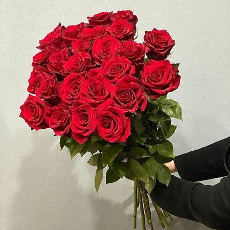 Букет живых цветов АЗАЛИЯ FLOWER PUB Роза красная Эквадор 70 сантиметров,25 штук стикеры для скрапбукинга alideco из 10 штук