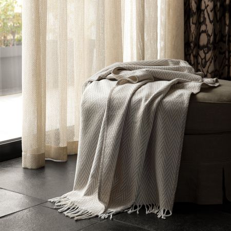 Плед Togas Сомерсет бежевый 150х200 см (20.03.10.0099) плед togas маринетти бордовый с экрю 200х210 см