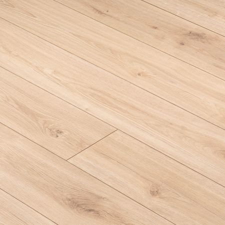 Ламинат 33 класс Swiss Krono Home Standard дуб милано натуральный 2,109 кв.м 8 мм с фаской влагостойкий ламинат 33 класс egger home дуб тосколано табак 1 74 кв м 10 мм с фаской