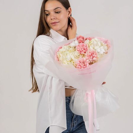 Букет живых цветов FLOWER DANCE Гортензии и диантус