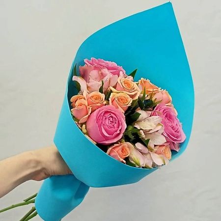 Букет живых цветов ВОРНИКОВ - БУКЕТЫ VORNIKOV BOUQUETS Букет с розами Бархатистый звон винтажные наклейки с розами tiamech