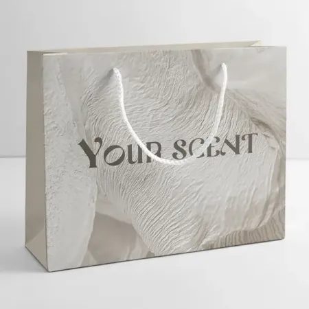 Пакет подарочный Симфония Your scent 21x30x14 см цвет разноцветный хорус пакет 1 гр
