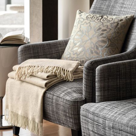 Плед Togas Элмет бежевый 140х200 см (20.03.10.0105) плед togas маринетти бордовый с экрю 200х210 см