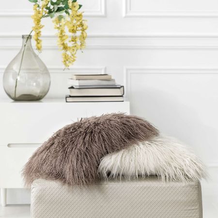 Подушка декоративная Togas Нордик коричневая 40х40 см