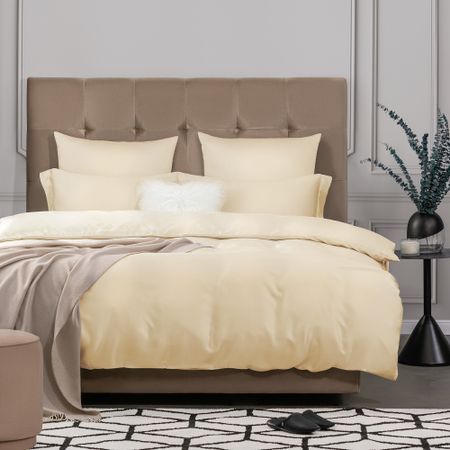 Комплект постельного белья Estia Орнелла Двуспальный евро экрю