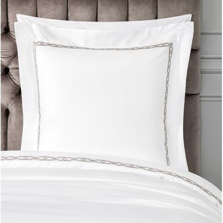 Комплект наволочек Togas Миа белый/коричневый 70x70 2шт поднос togas аберро коричневый 40х25 см