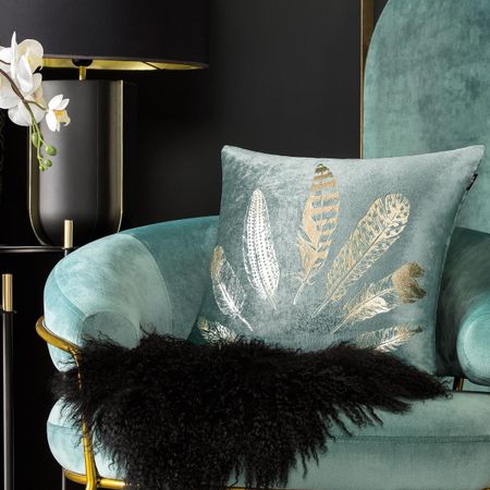 Подушка декоративная Togas Валеро зеленая 45x45