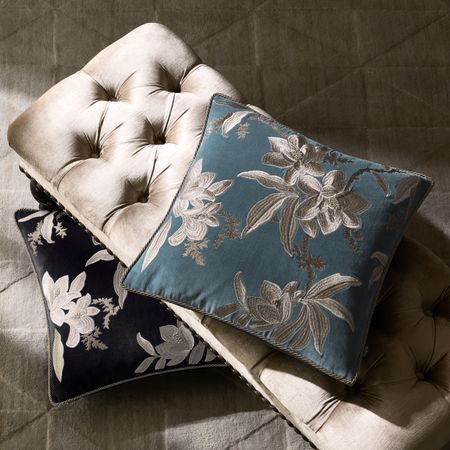 Подушка декоративная Togas Флорада голубой 45x45 см