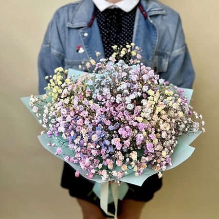 Букет живых цветов БУКЕТНЫЙ ДОМИК Букет из радужной гипсофилы