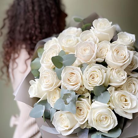 Букет живых цветов FLOWERNA Пионовидные розы 