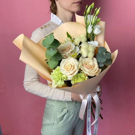 Букет живых цветов GLOW FLOWERS Букет из роз,лизиантуса и лилии, цветы с доставкой букет лилии конэко о искусственный 25 см