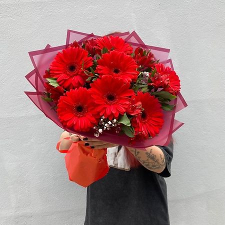 Букет живых цветов ПЛАНЕТА ЦВЕТОВ ТВОЯ ПЛАНЕТА Испания копия посеребренной монеты 1659 испания 4 reales фели iv