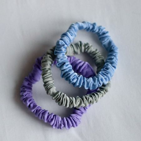 Набор резинок для волос 8 HORAS OF SILK Набор резинок для волос резинка для волос nata kikot шелковых резинок