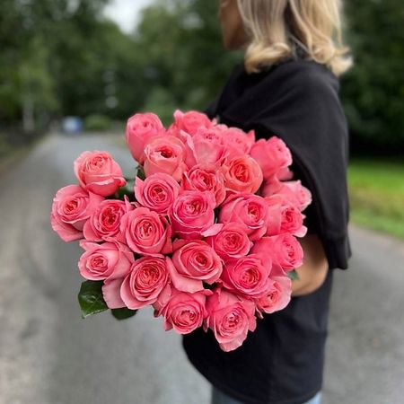 Букет живых цветов LE BOUQUET Букет из 25 роз нежно-розового оттенка шар из розового кварца sisterstone
