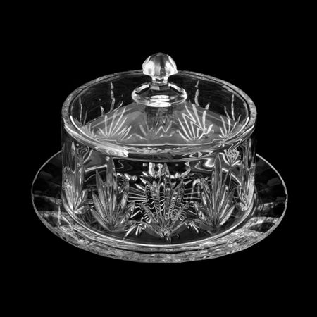 Тарелка для сыра Crystal Bohemia Tulip с крышкой 23 см