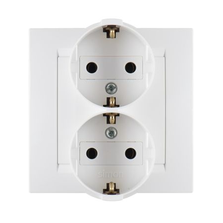 розетка 2 поста SIMON серия 15 с заземлением моноблок белый защитные крышки разъемов n k uhf k