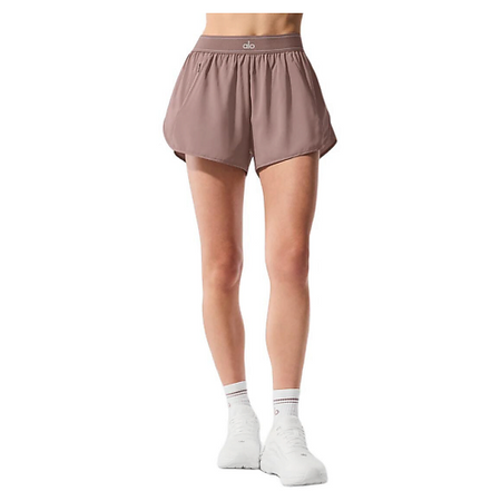 Шорты ALO YOGA Шорты Match Point Short