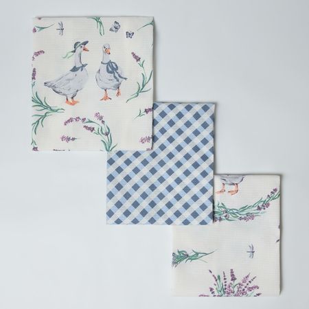 Комплект полотенец Поле лаванды/Campi di lavanda готический постер два призрака в поле